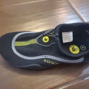 Body Glove Kids Black and Yellow Slip-On Water Shoes